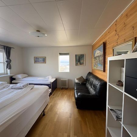Fagrabrekka Guesthouse 스타뒤르 외부 사진